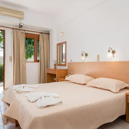 Hotel Adonis
